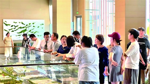 济南楼市“上半场”有房企卖了52.8亿元